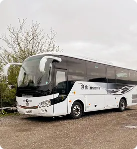 Yutong TC9 Midi 2024 — 37-seat midi coach